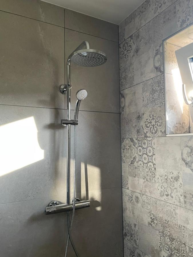 Luxury - Apartment Mit Balkon In Seenaehe Gmunden Ngoại thất bức ảnh
